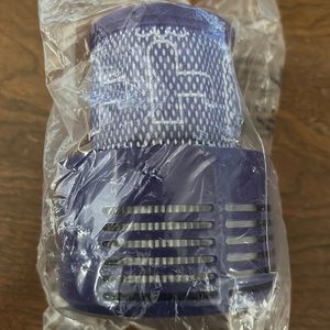 Dyson V10 filter replacement